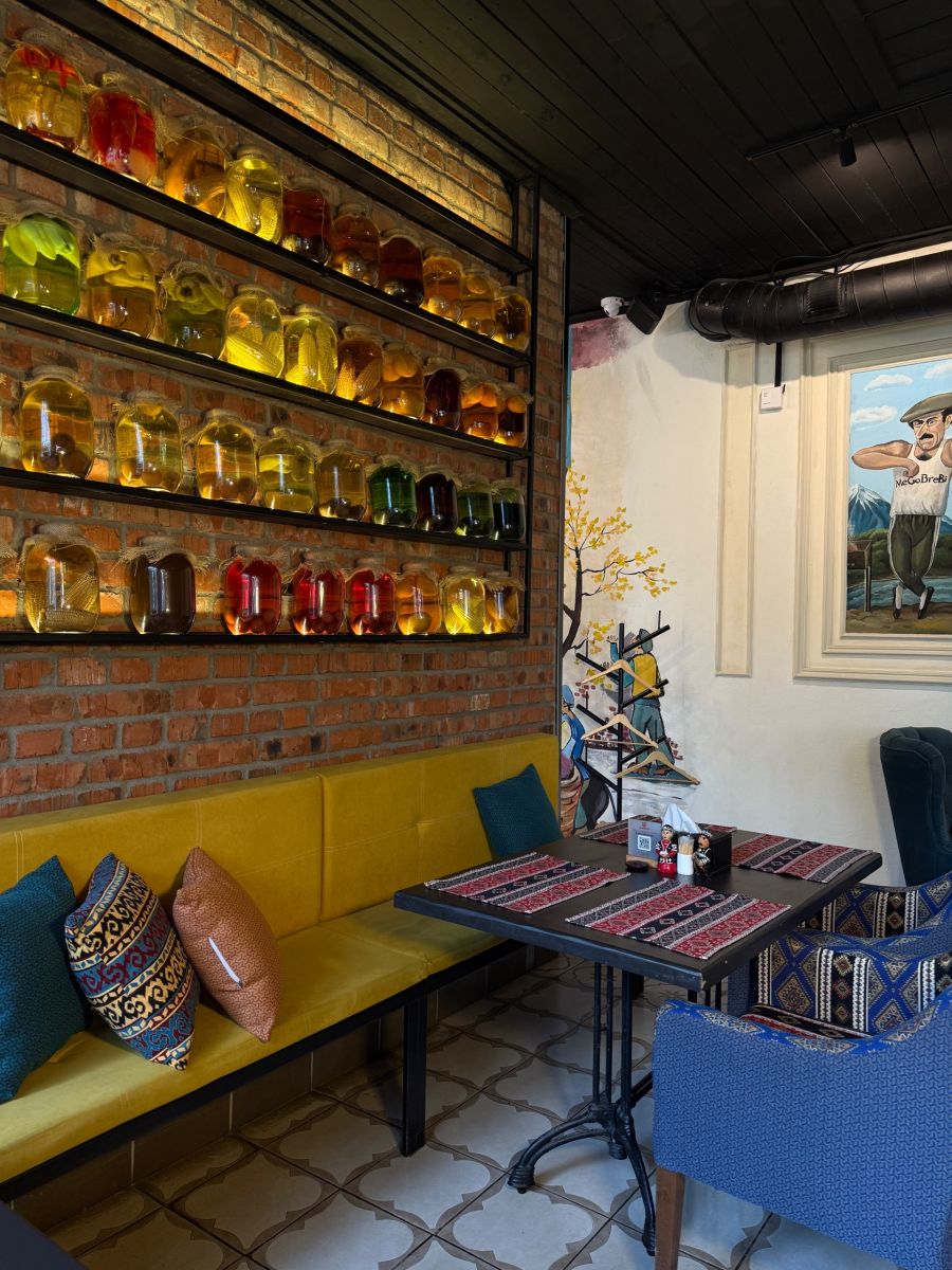 Ресторан MeGoBreBi